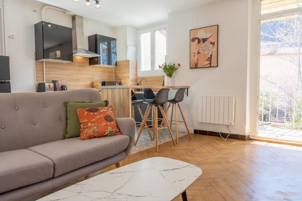 Appartement T3 63M2 - L'Atypique Et Son Jardin De 350M2 Au Coeur De Digne Dış mekan fotoğraf
